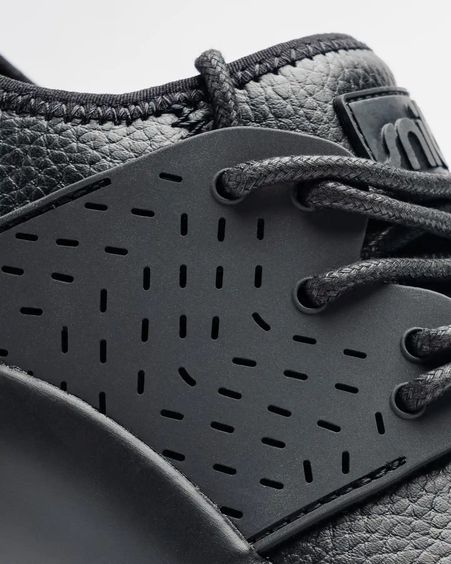 Spacecloud Premium 2.0 - Eclipse Black