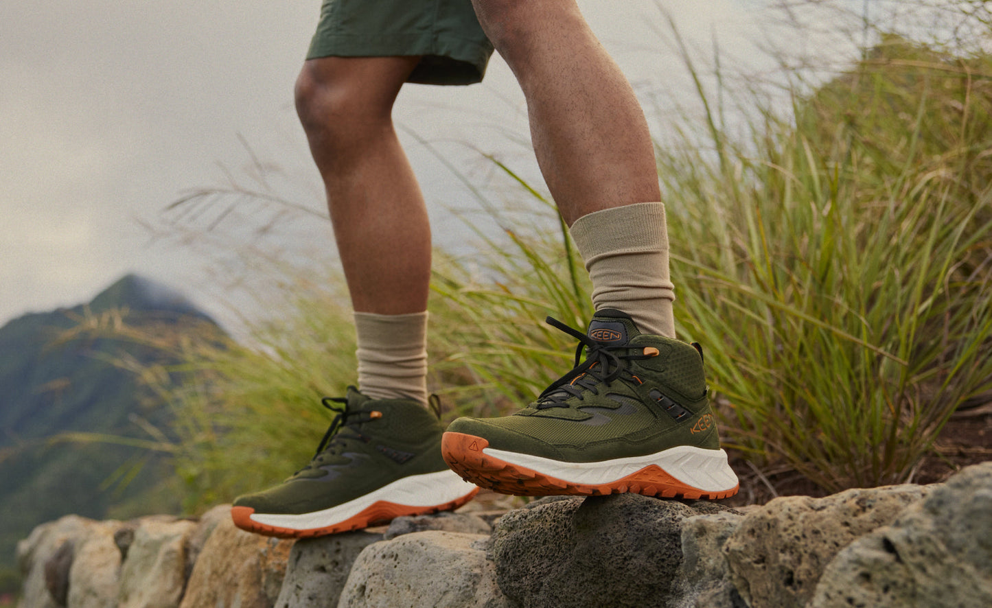 Men's Hightrail Waterproof Hiking Boot  |  Forest Night/Gold Flame