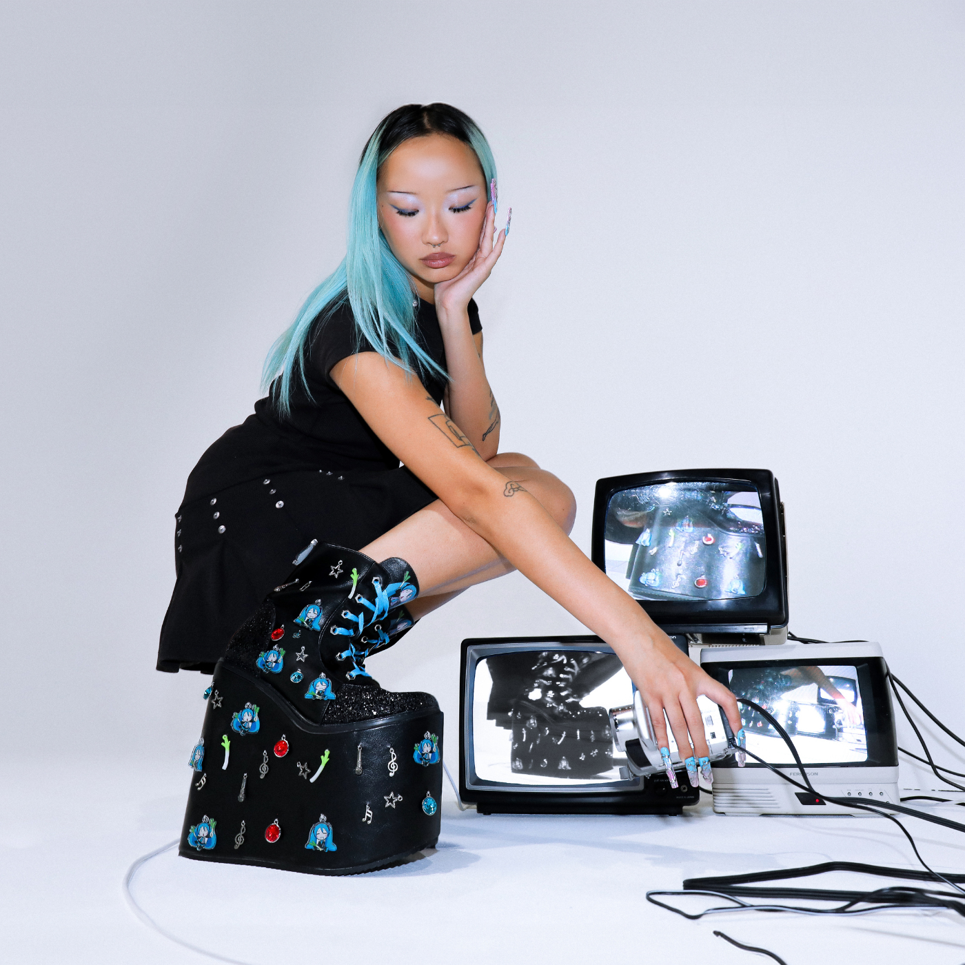 Musical Leek Miku Mega Platform Charm Boots
