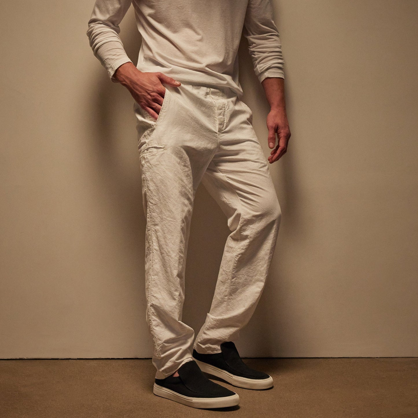 Textured Relaxed Pant - White